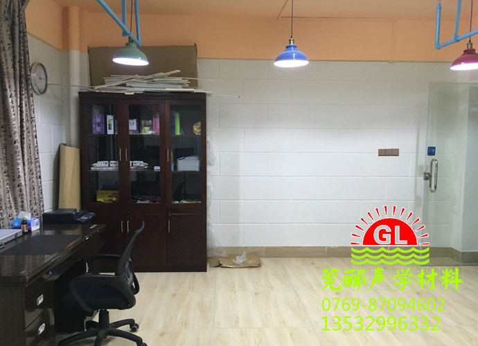 關(guān)于軟包背景墻裝飾材料性能和特點(diǎn)那些事你知道多少呢？