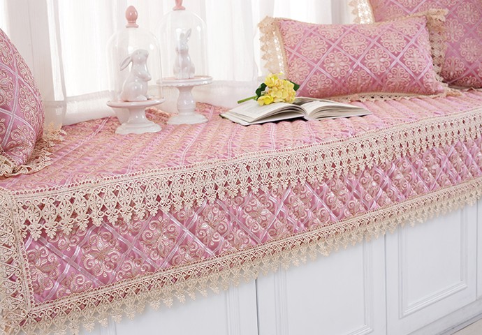 人人都向往精致的生活，準(zhǔn)備一款溫暖時(shí)髦的飄窗墊吧